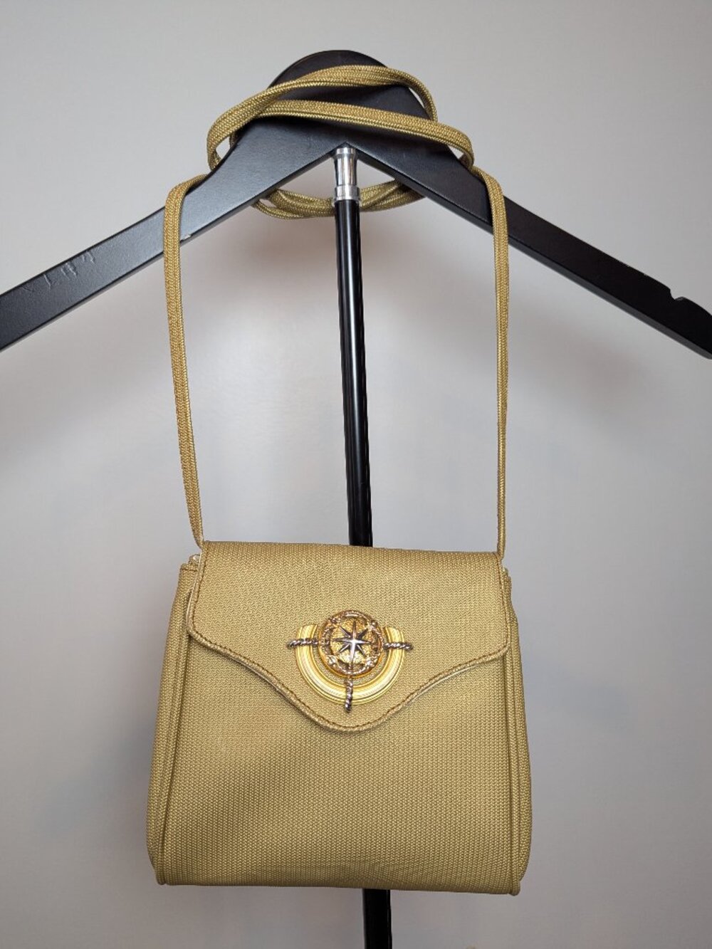 Vintage Rodo Italy Gold Woven Nautical Large Metal Emblem Crossbody Bag